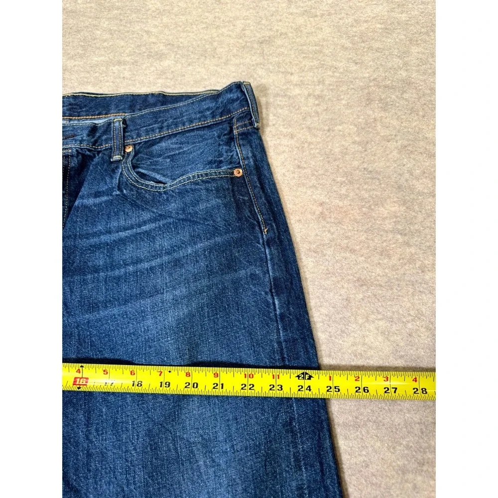 Levis 501 Authentic Jeans Mens 38x30 Blue Denim Mid Rise Straight Leg Button Fly